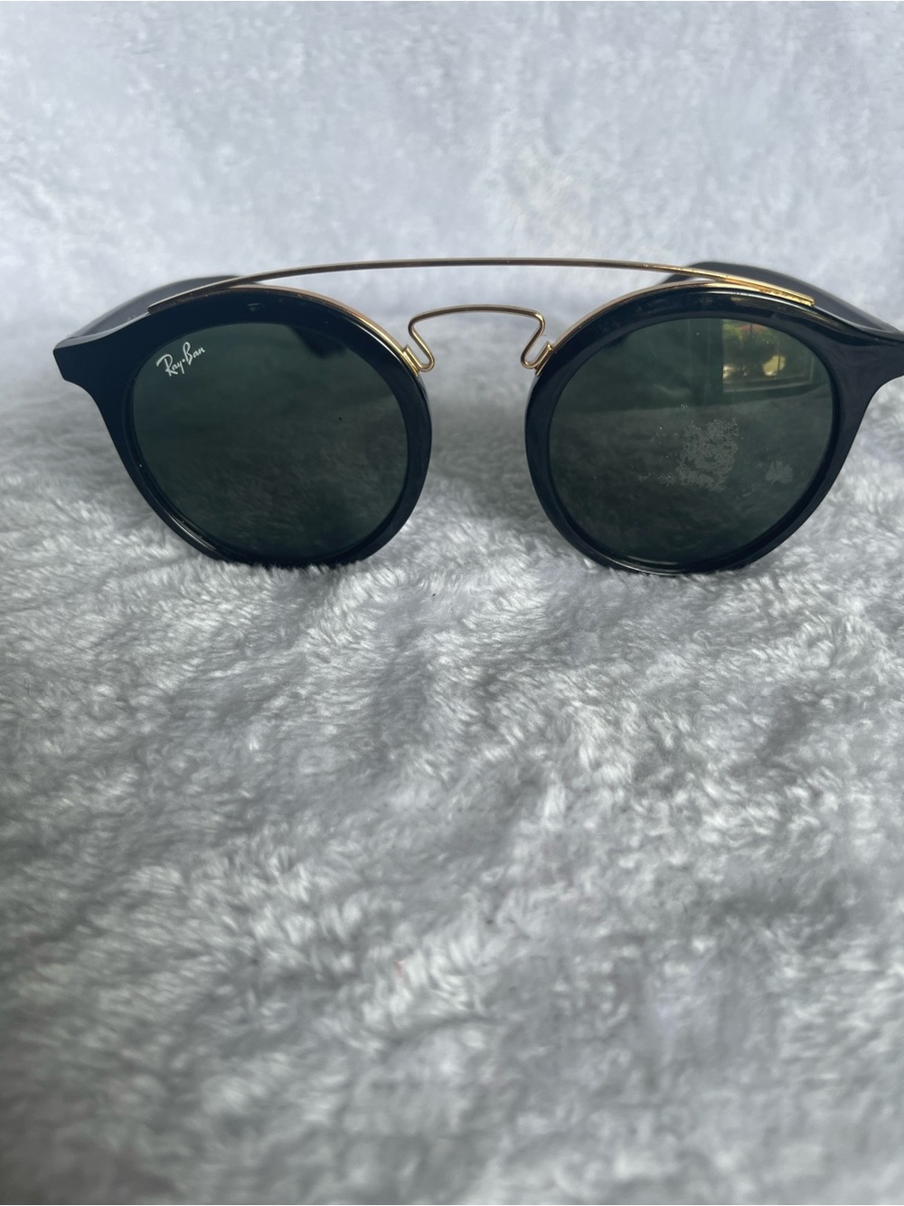 Ray-Ban Black Frame Sunglasses Gold Double Bridge and Green scratched Lenses